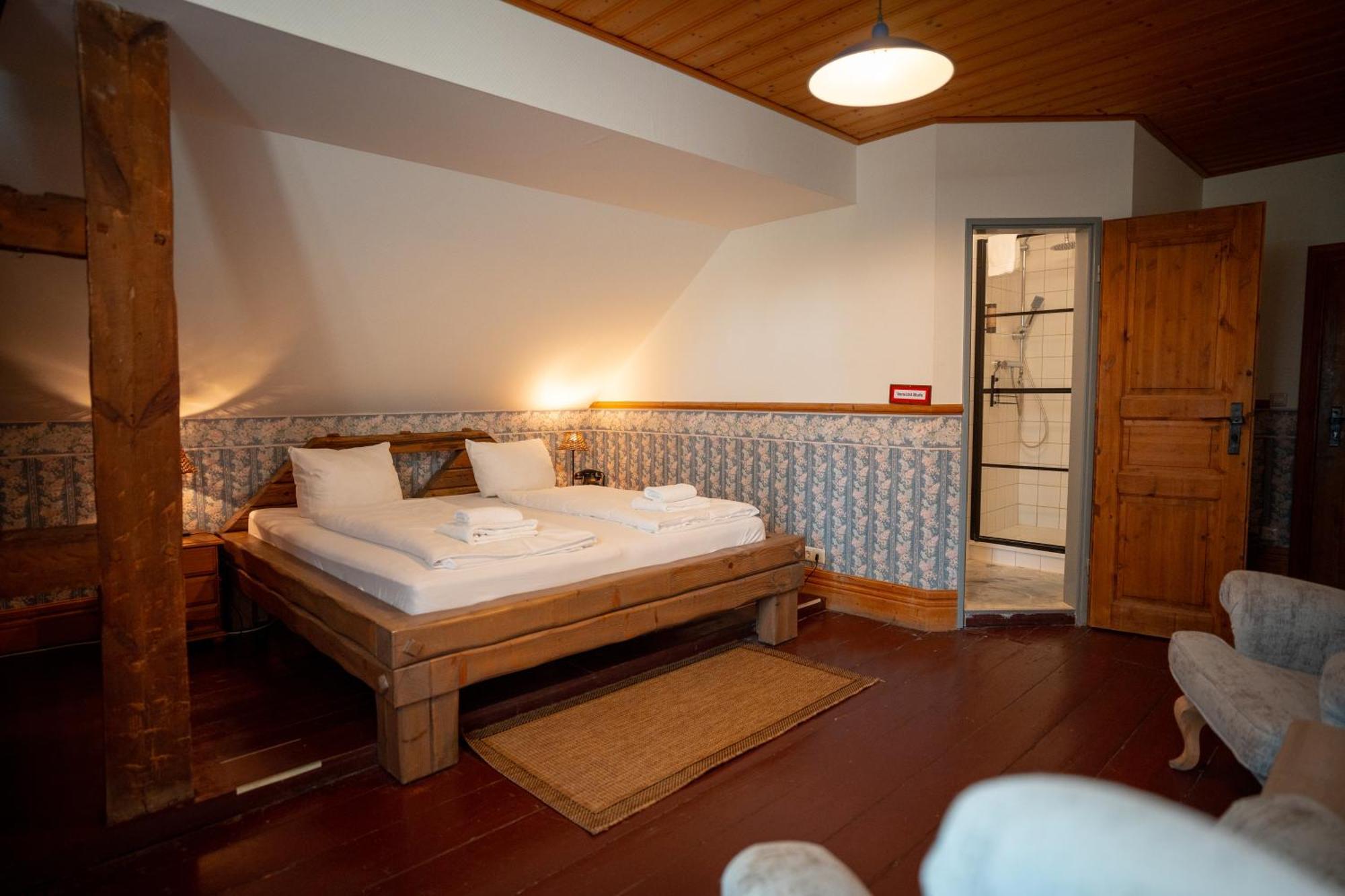 Hotel Kolonieschanke Бург Экстерьер фото