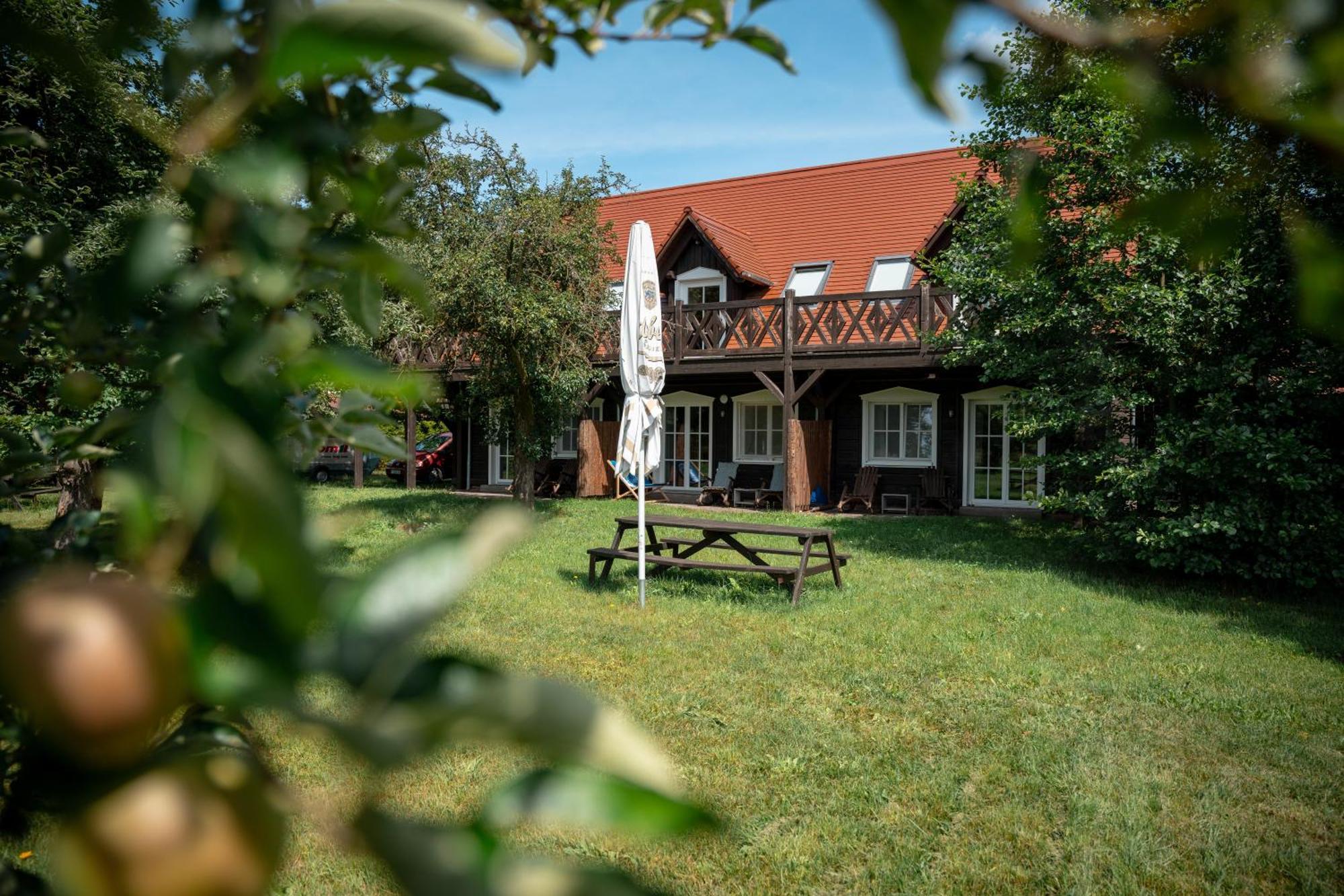 Hotel Kolonieschanke Бург Экстерьер фото