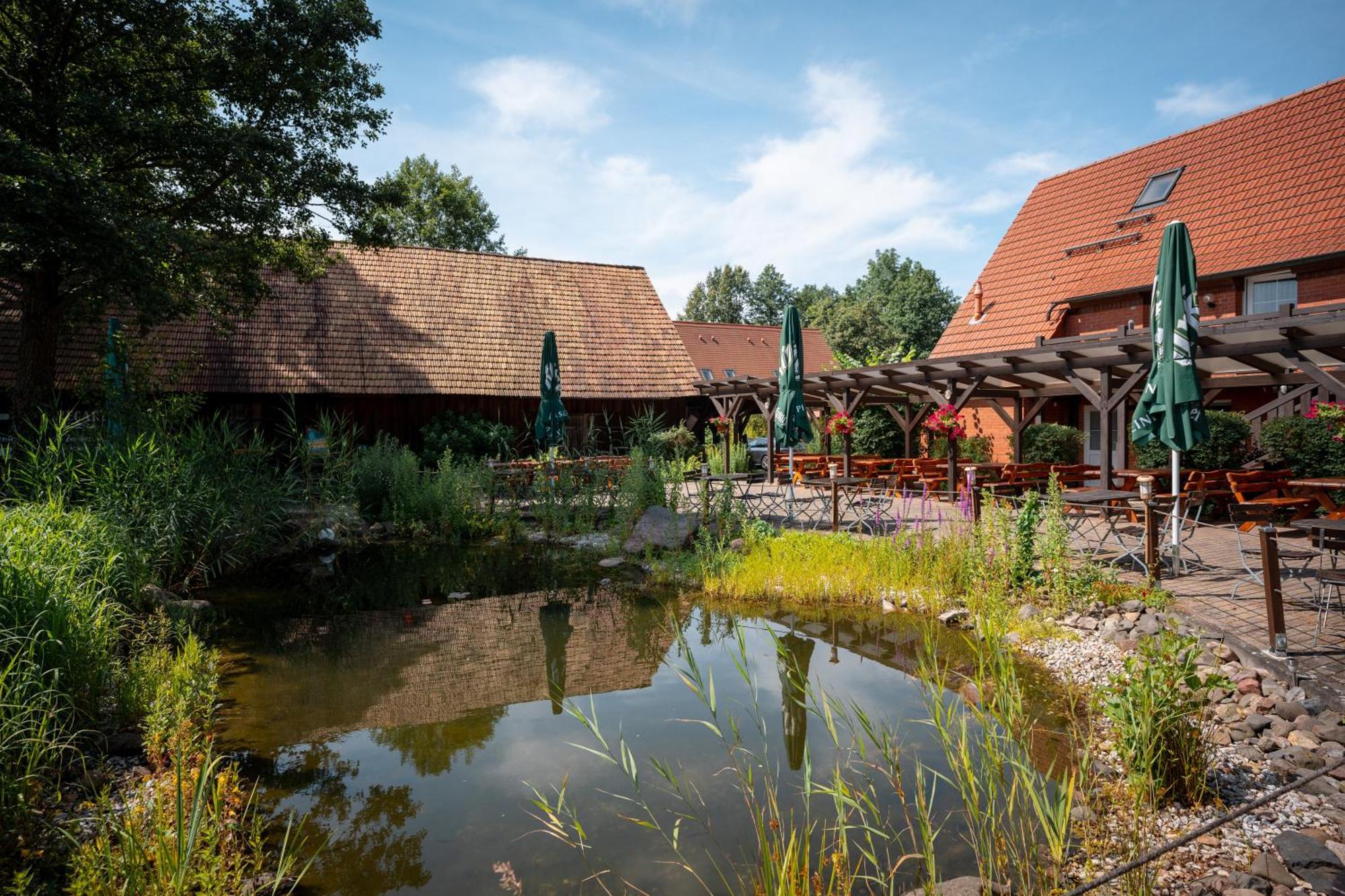 Hotel Kolonieschanke Бург Экстерьер фото
